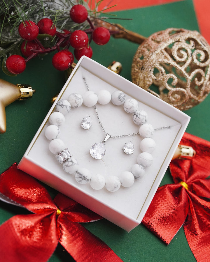 Rotu kompekts Mierpinam 2026.gadam, sudraba