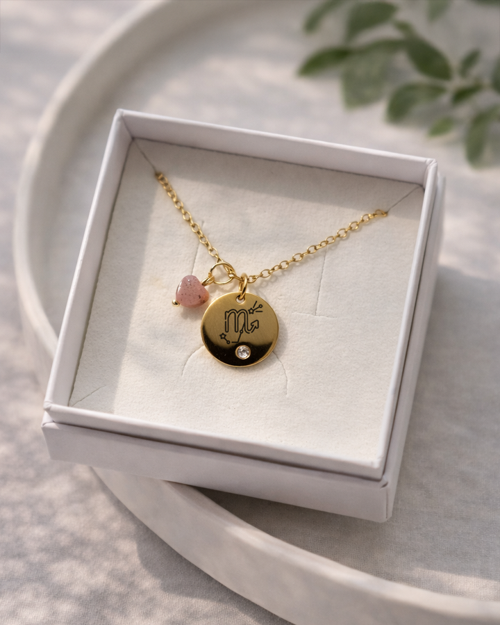 Kaklarota ar Zodiaka zīmi un dabīgiem akmeņiem