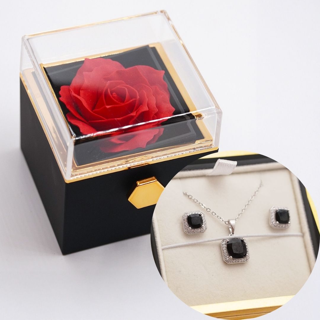 Mūžīgā roze ar rotu komplektu