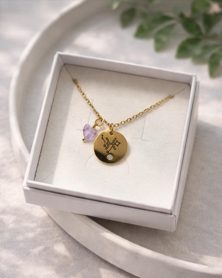 Kaklarota ar Zodiaka zīmi un dabīgiem akmeņiem