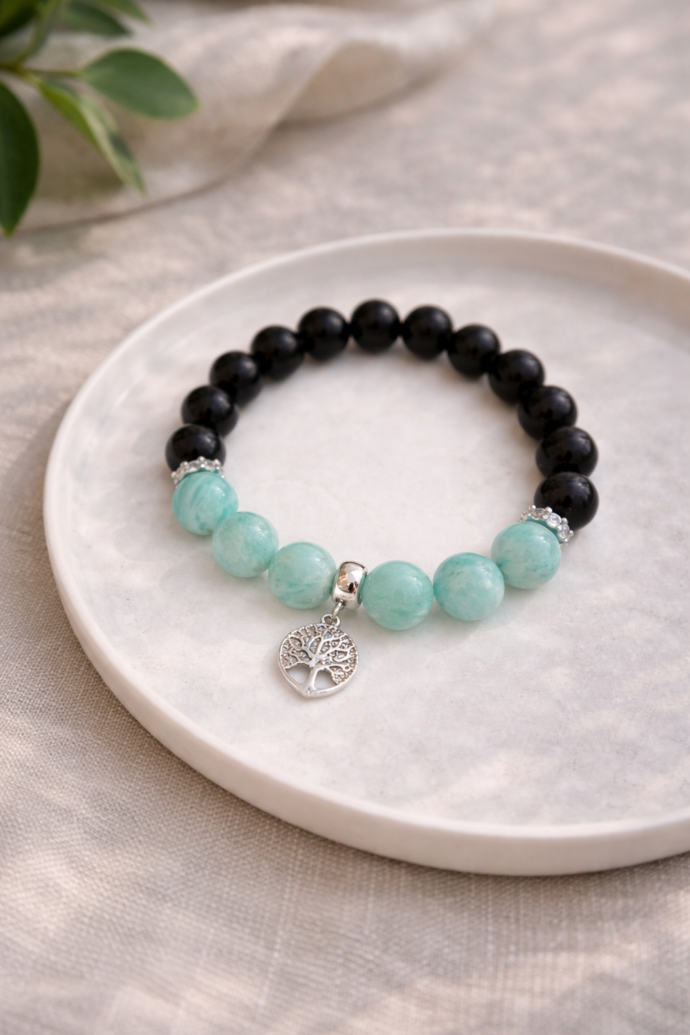 10mm dabīgā akmens rokassprādze ar sudraba krāsas furnitūru un dzīvības koka piekariņu