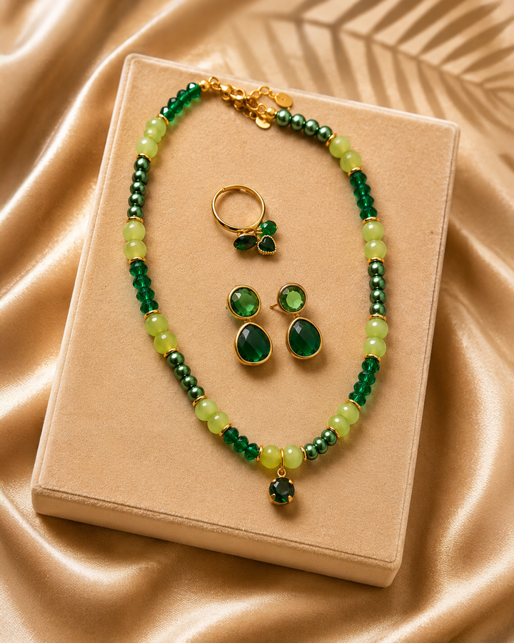 Ekskluzīvs. 3 rotu komplekts Emerald Grace
