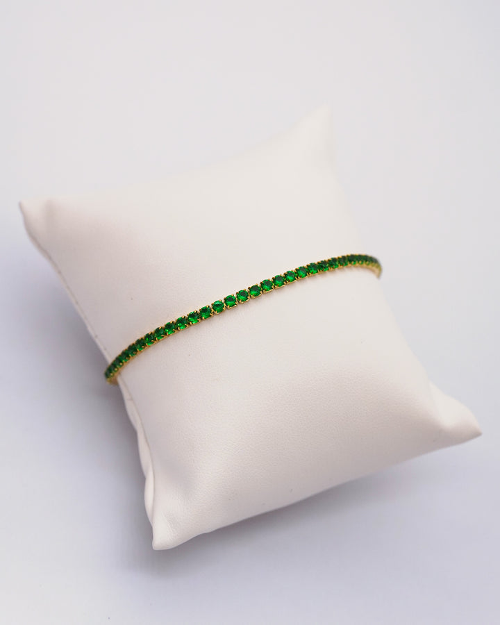 Rokassprādze ar zaļiem kristāliem