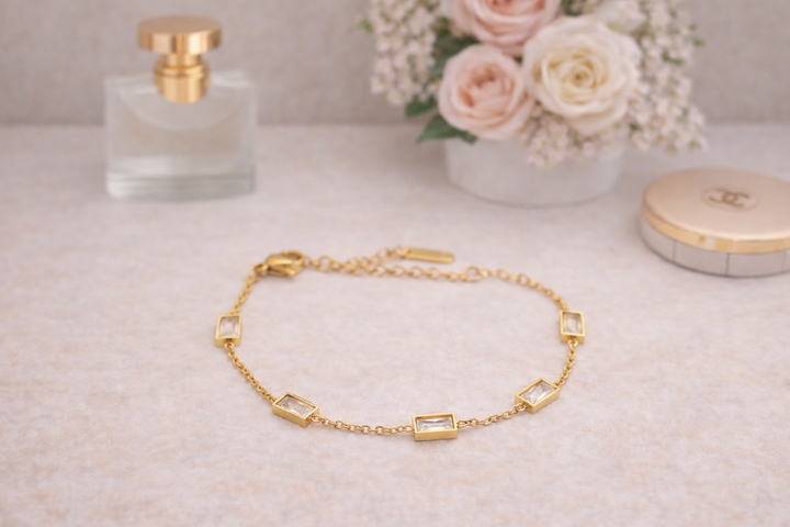 rokassprādze ar kristāliem