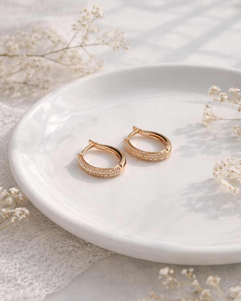 ikdienas apzeltiti ausakri ar cirkoniju 