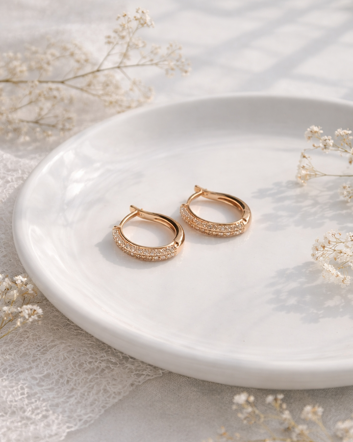 ikdienas apzeltiti ausakri ar cirkoniju 