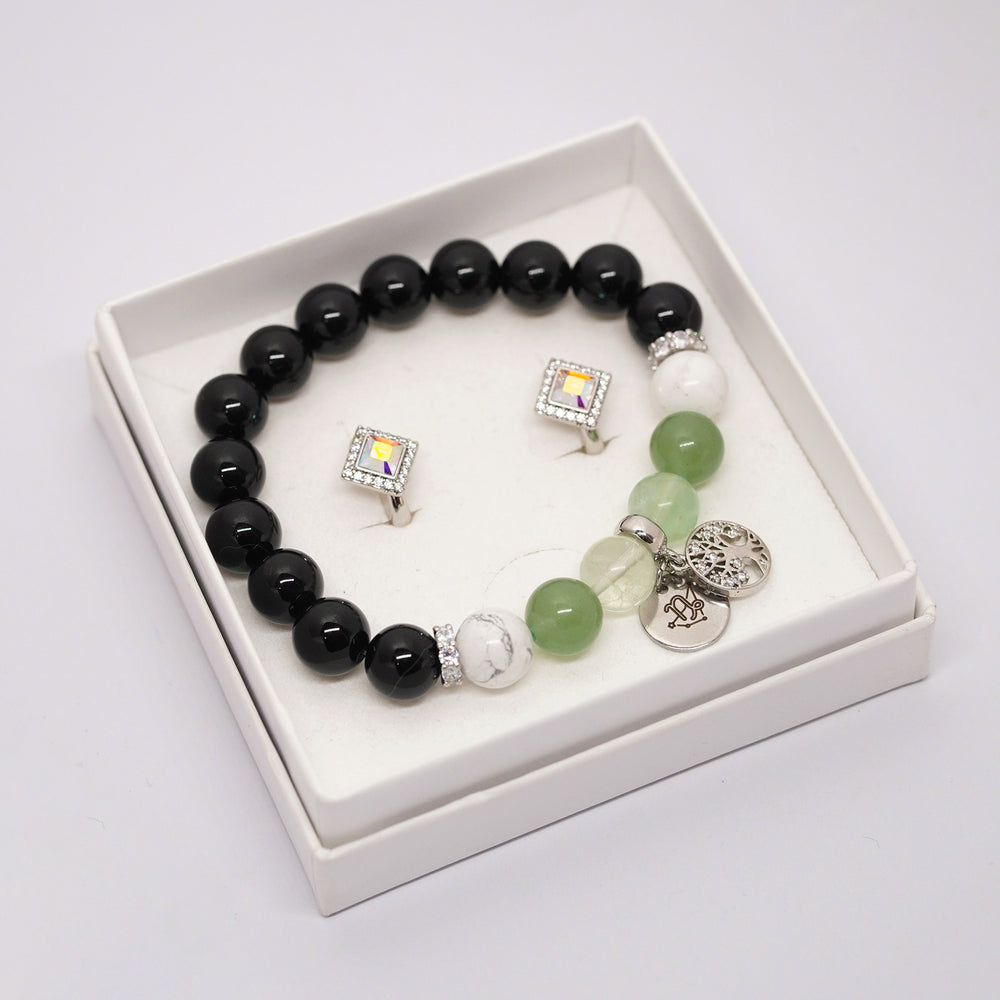 Rotas sudraba krāsā