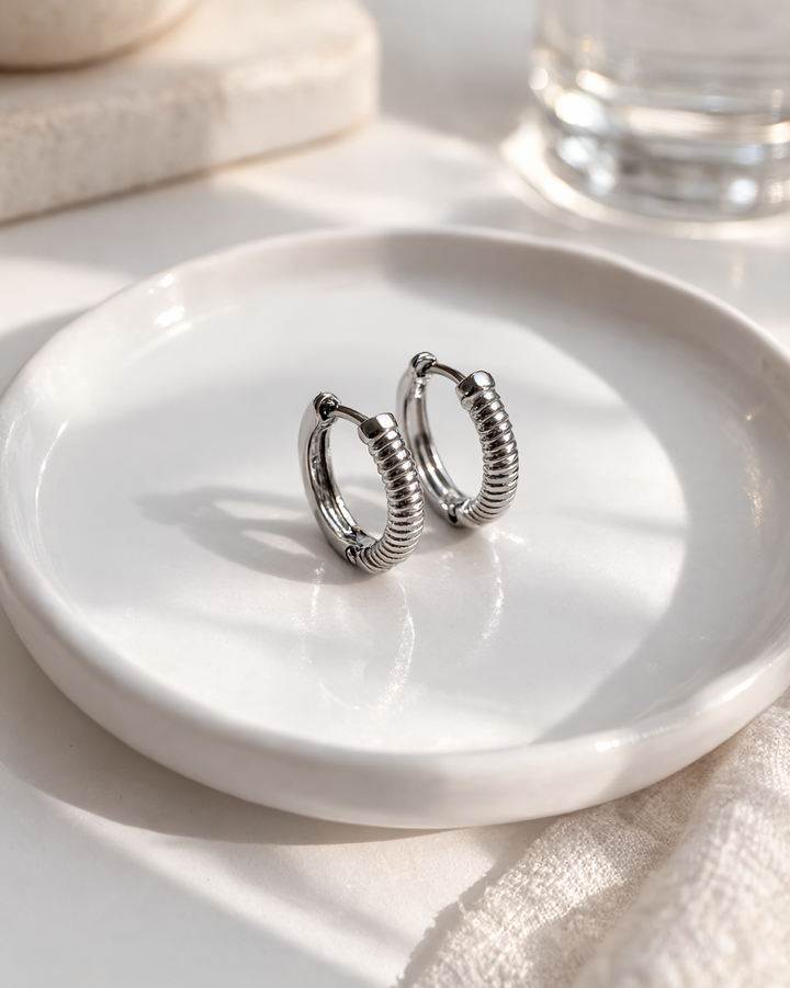 auskari sudraba virie'siem sievietem secret stones