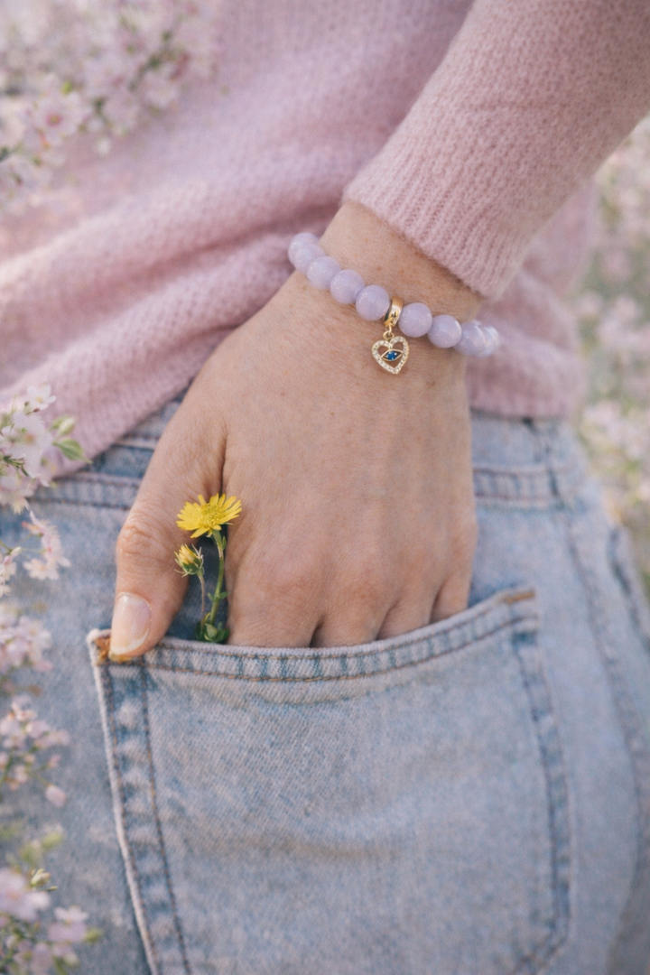 Morganīta rokassprādze ar sirds formas kulonu