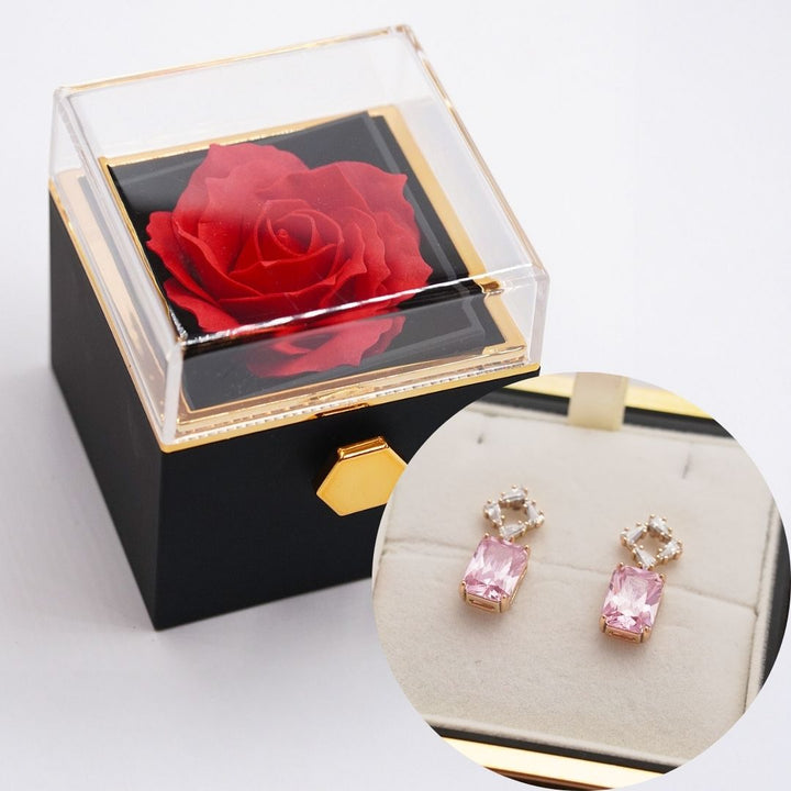 dāvana sievietei rožu rotu kaste ar auskariem