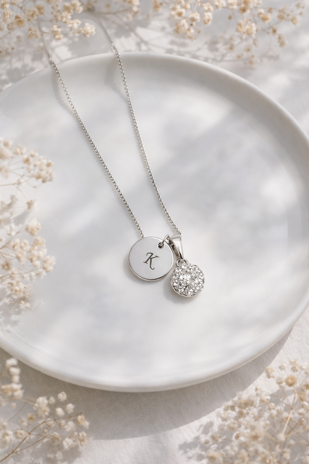 Dāvana draudzenei ar personalizētu gravējumu