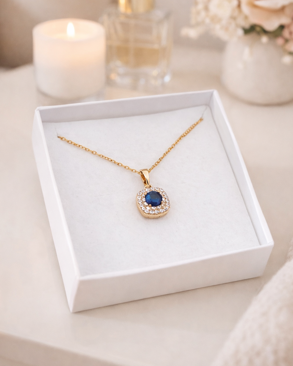 kaklarota ar cirkoniju