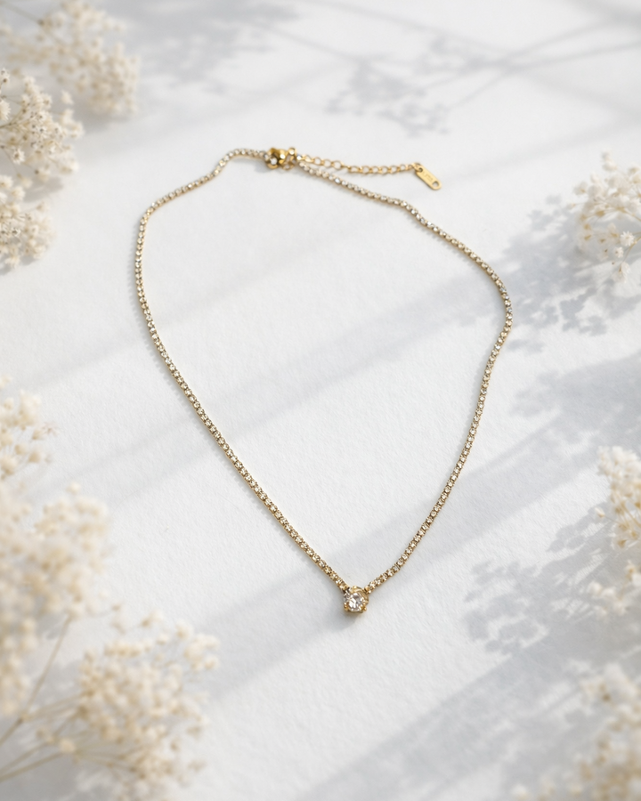 kaklarota ar warovski kristāliem zelta krāsā sievietēm