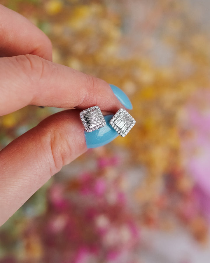 Ikdienas auskari sievietei