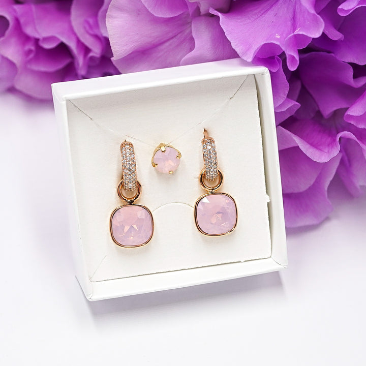 neredzamā kaklarota un auskari