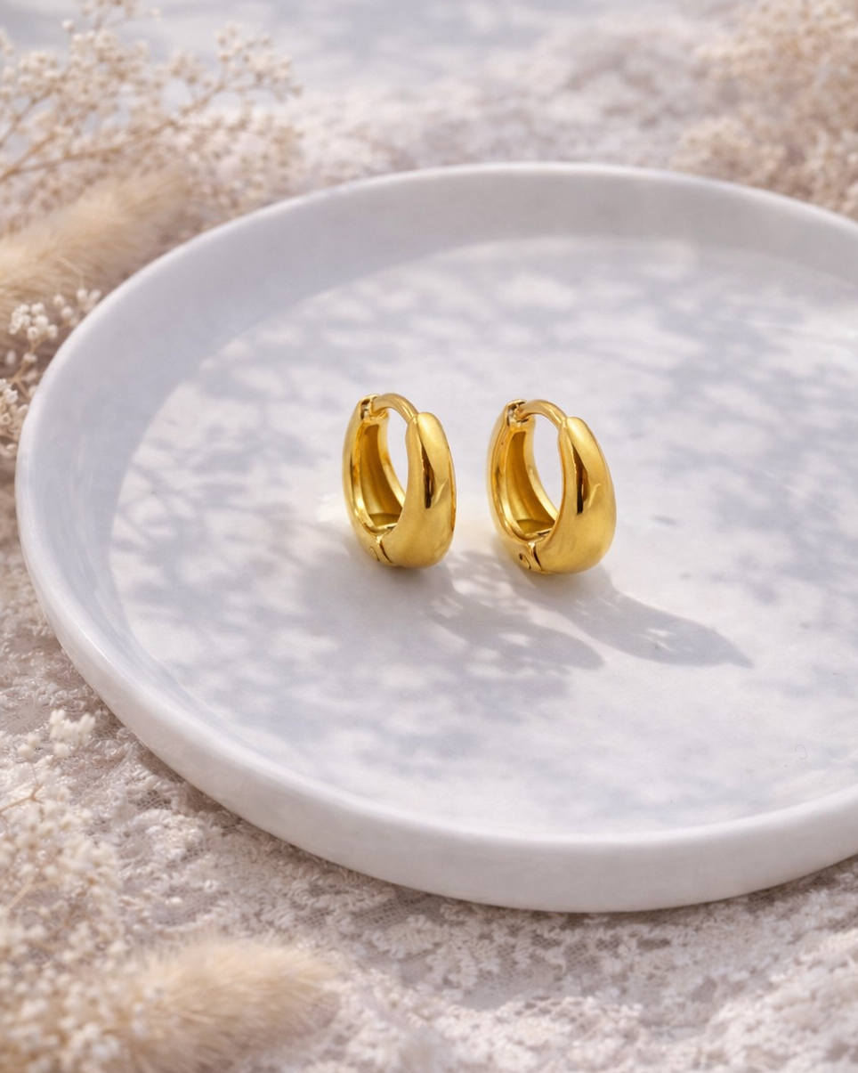 smalki mazi auskari riņķīšu aizdare