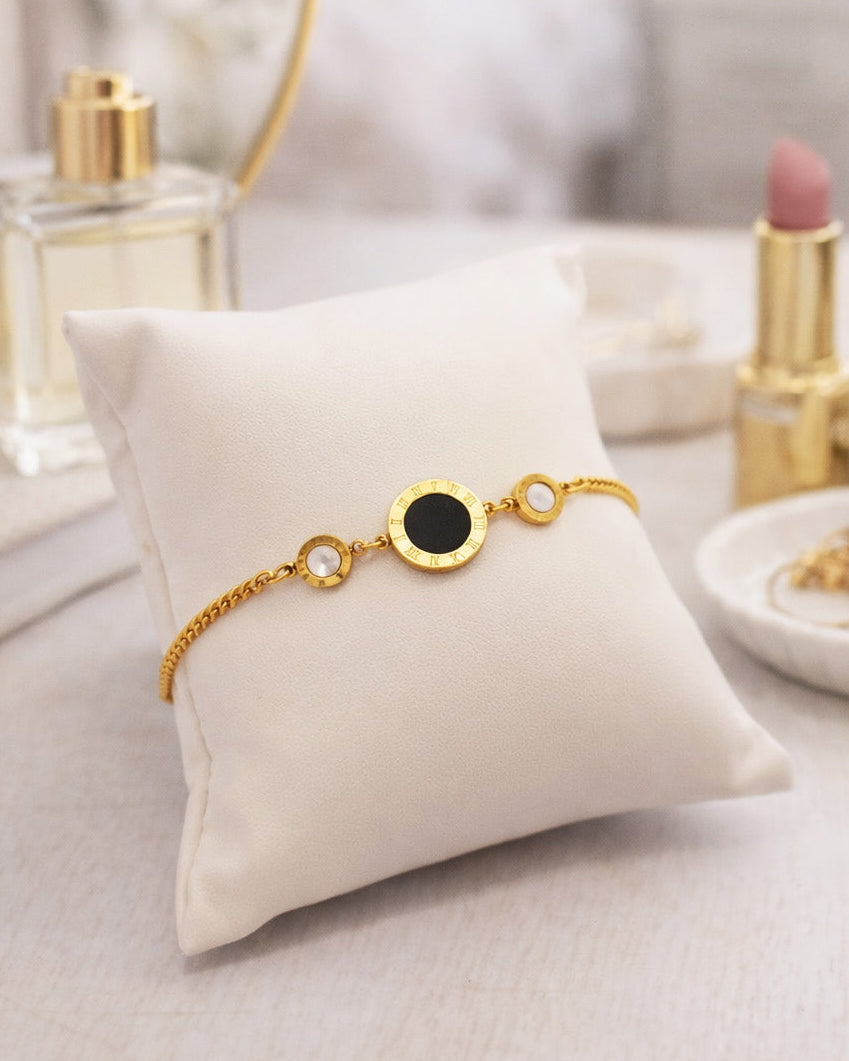 rokassprāze sievietem