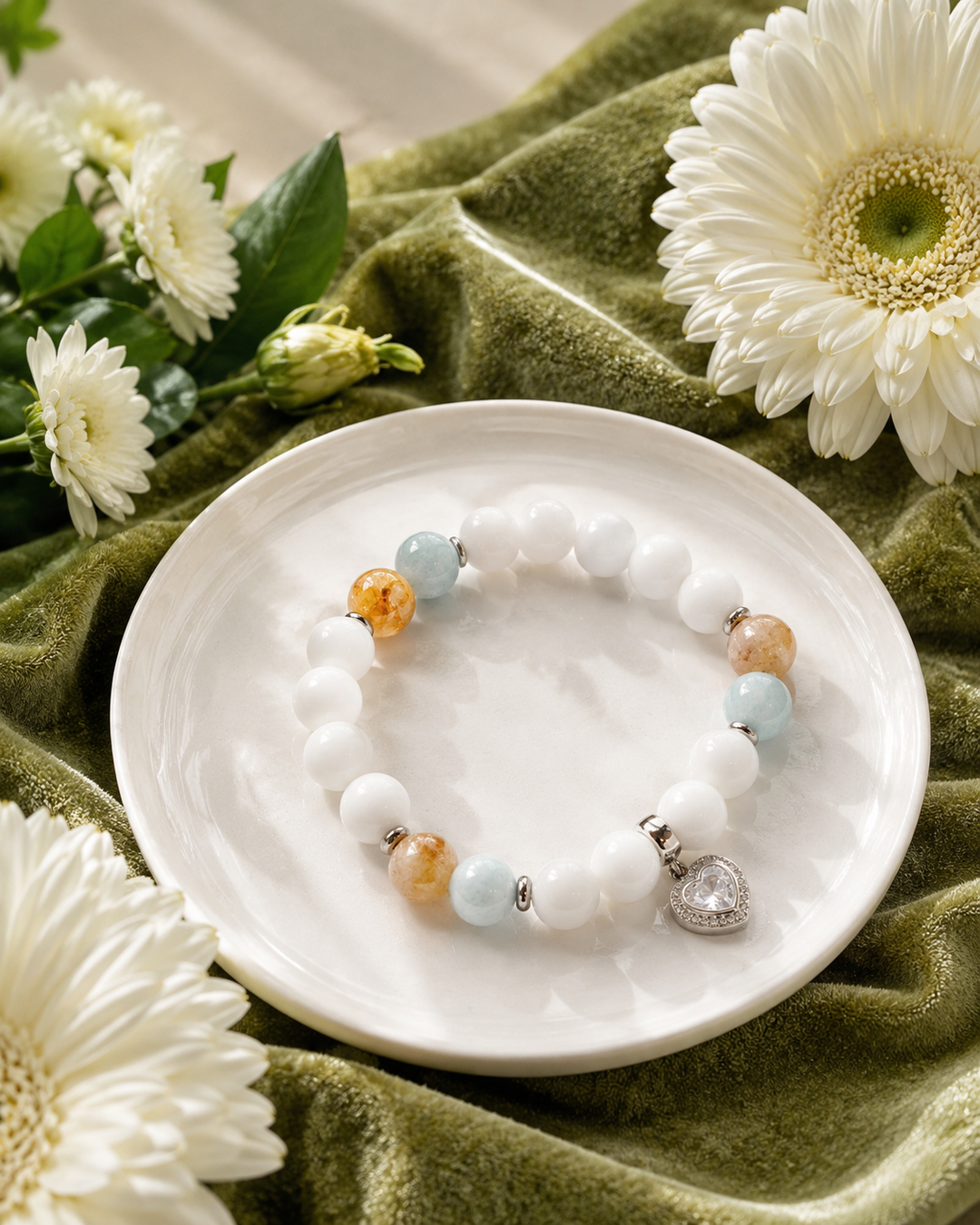 Jaunavas zodiaka rokassprādzes ar dabīgajiem akmeņiem un Jaunavas zodiaka zīmei pieskaņotiem kristāliem  Secret Stones rotas Latvijā.