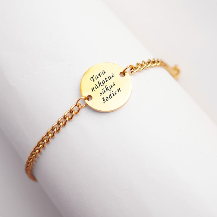 vīriešu rokassprādze ar gravējumu