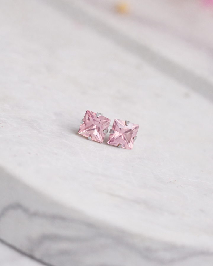 nagliņu auskri rozā krāsā