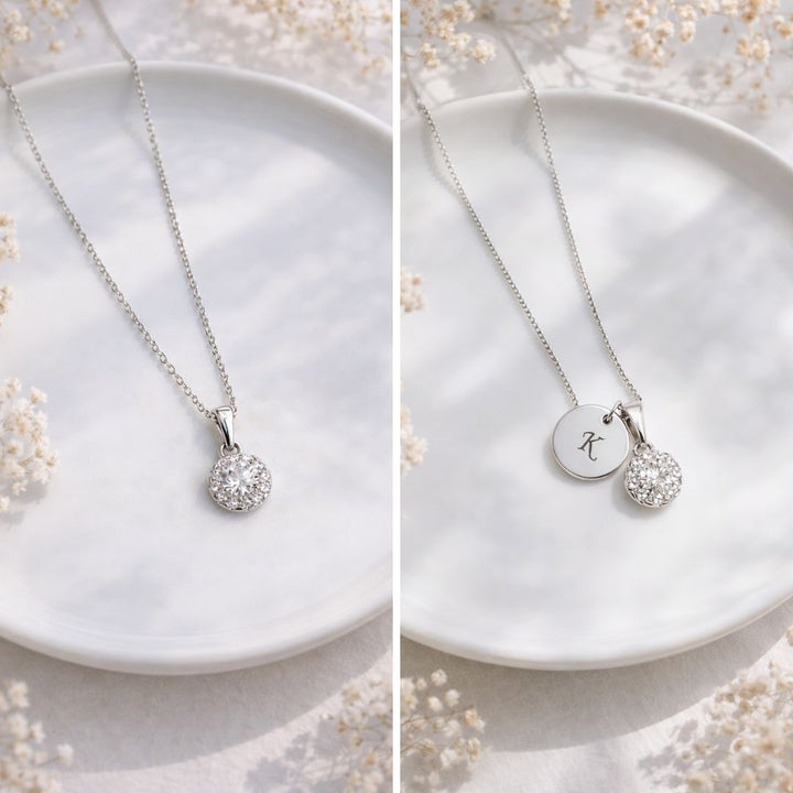 Kaklarota ar gravējumu