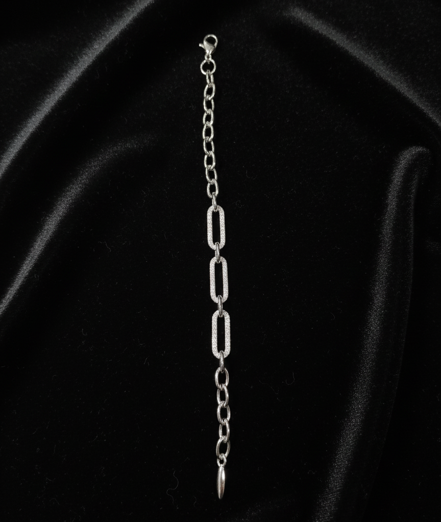 sudraba rokasspradzes